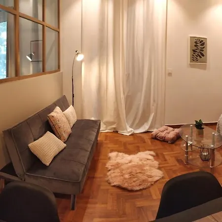 Modern Kallimarmaro Near Syntagma Metro Station Apartment Athens